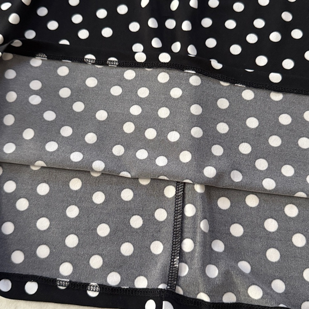 Karl Lagerfeld Paris black and white polka dot cap sleeve top blouse bow front - Picture 5 of 6